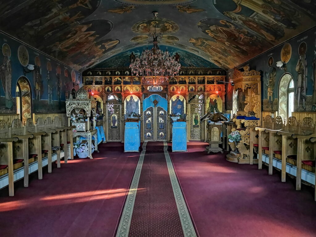 Mănăstirea Feredeu, județul Arad Atracții turistice