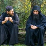 Un călugăr român și un călugăr belarus s-au luat la bătaie pe Muntele Athos